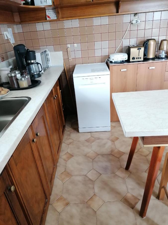 Apartamento Iliahtida Chalkís Exterior foto