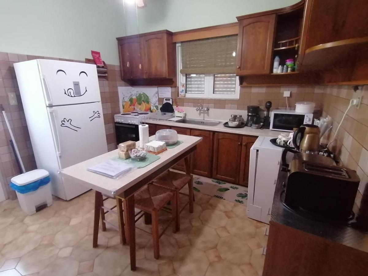 Apartamento Iliahtida Chalkís Exterior foto