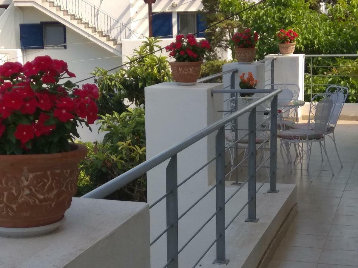Apartamento Iliahtida Chalkís Exterior foto